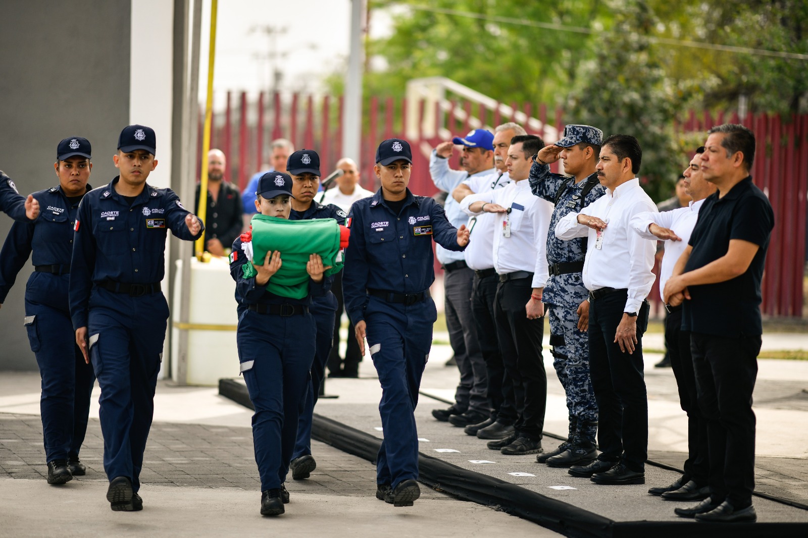 Abanderan a la Academia de Policía de Monterrey