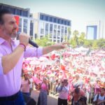 Firmó Adrián de la Garza compromiso por la Democracia en México