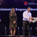 Reconocen a emprendedores de Monterrey