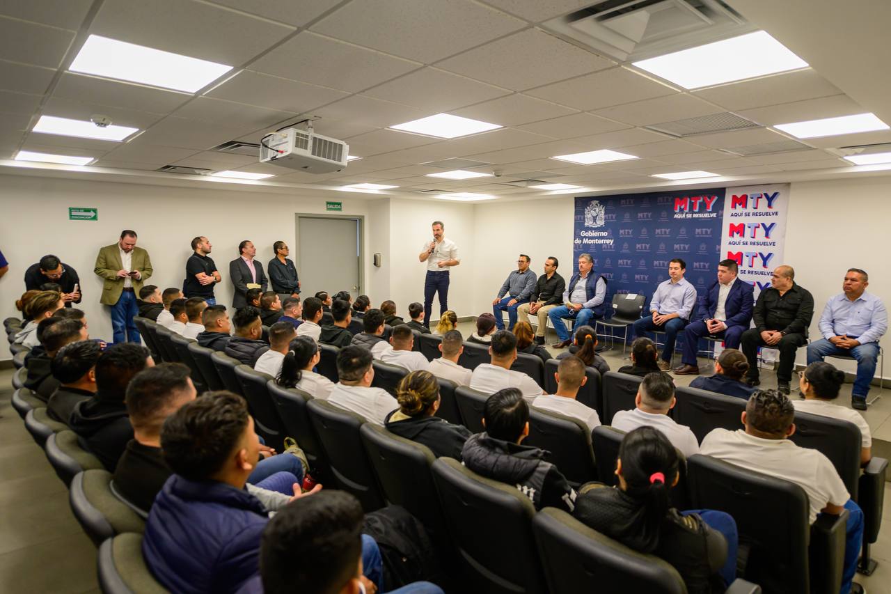 Se suman 50 cadetes a la Academia de Policía de Monterrey