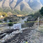 Resguardan iglesia en Santa Catarina por riesgo de deslave