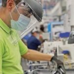 Pide Caintra a alcaldes facilitar la generación de empleos
