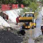 Refuerza Escobedo mantenimiento de pluviales para proteger a las familias