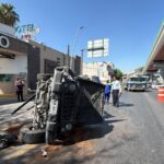 Choque entre vehículos deja lesionados en Av. Universidad