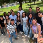 Mijes recoge inquietudes de estudiantes y llama a construir el futuro de Nuevo León
