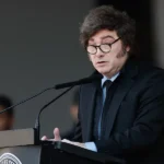 Escala la tensión entre Argentina y México: Milei acusa campaña tras el Mundial y decreta restricciones