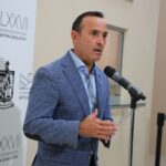 Carlos de la Fuente exige a Samuel García dejar el «modo party» y atender la seguridad en Nuevo León
