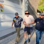 Excontralmirante señalado por huachicol fiscal regresa bajo custodia a México