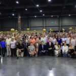 Adrián de la Garza encabeza festejo para adultos mayores en Monterrey